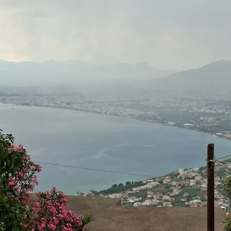 Casa vacanze Messinian Seaview