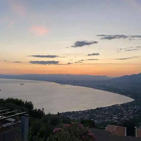 Messinian Seaview Casa vacanze